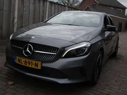 Grijs Gebruikt 2016 Mercedes A180 Prestige Hatchback | € 18.000 (Duur)
