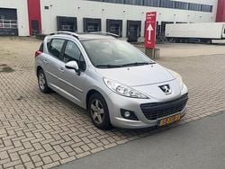 Grijs Gebruikt 2012 Peugeot 207 Allure Stationwagen | € 1.950 (Super prijs)