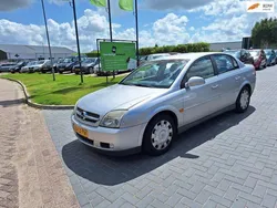 Grijs Gebruikt 2003 Opel Vectra Elegance Sedan | € 999 (Eerlijke prijs)