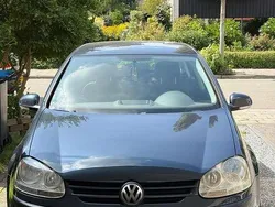 Blauw Gebruikt 2005 VW Golf IV Hatchback | € 2.000 (Eerlijke prijs)