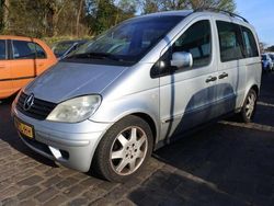 Grijs Gebruikt 2006 Mercedes Vaneo MPV | € 475