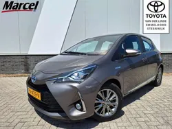 Grijs Gebruikt 2017 Toyota Yaris Hybrid Executive Hatchback | € 12.850 (Goede deal)