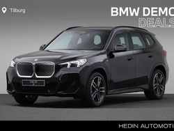 Zwart Gebruikt 2025 BMW iX1 Comfort Edition SUV | € 44.880