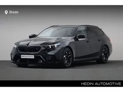 Saphirschwarz metallic (donker zwart metallic) Gebruikt 2025 BMW M5 Comfort Edition Stationwagen | € 164.880