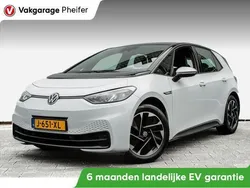 Wit Gebruikt 2020 VW ID.3 Hatchback | € 16.850 (Eerlijke prijs)