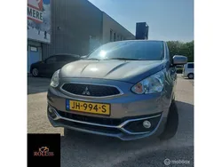 Grijs Gebruikt 2016 Mitsubishi Space Star Hatchback | € 8.600 (Iets duurder)