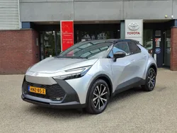 Zilver Gebruikt 2024 Toyota C-HR Edition SUV | € 37.499 (Duur)