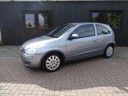 Grijs Gebruikt 2006 Opel Corsa Hatchback | € 1.599 (Goede deal)