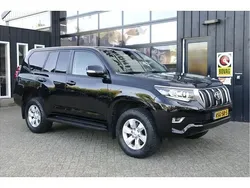 Zwart Gebruikt 2022 Toyota Land Cruiser SUV | € 46.999 (Eerlijke prijs)