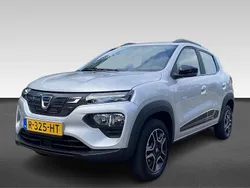 Grijs Gebruikt 2022 Dacia Spring Comfort Plus Hatchback | € 10.930 (Goede deal)