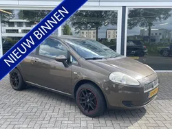 Bruin Gebruikt 2009 Fiat Punto Lusso Hatchback | € 1.750 (Duur)