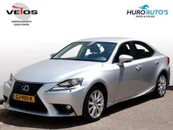 Grijs Gebruikt 2014 Lexus IS300h Business Edition Sedan | € 16.895 (Eerlijke prijs)