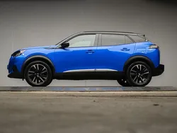Blauw Gebruikt 2021 Peugeot e-2008 GT SUV | € 15.940 (Eerlijke prijs)