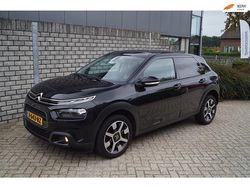 Zwart Gebruikt 2018 Citroën C4 PureTech SUV | € 13.450 (Iets duurder)