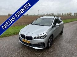Grijs Gebruikt 2019 BMW 218 Executive Stationwagen | € 19.950 (Goede deal)