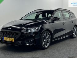 Zwart Gebruikt 2020 Ford Focus Business Edition Stationwagen | € 16.000 (Iets duurder)