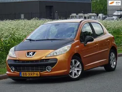 Oranje Gebruikt 2006 Peugeot 207 Hatchback | € 1.499 (Goede deal)
