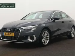 Grijs Gebruikt 2020 Audi A3 Business Sedan | € 23.445 (Eerlijke prijs)
