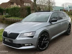 Zilver Gebruikt 2019 Skoda Superb SportLine Stationwagen | € 31.995 (Eerlijke prijs)