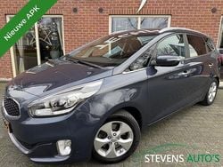 Blauw Gebruikt 2016 Kia Carens MPV | € 10.899 (Goede deal)