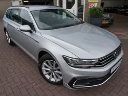 Grijs Gebruikt 2021 VW Passat Business Stationwagen | € 23.285 (Goede deal)