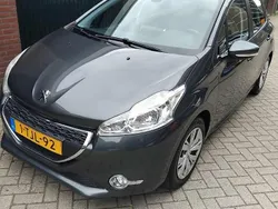Grijs Gebruikt 2014 Peugeot 208 Hatchback | € 4.950 (Goede deal)