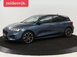 Blauw Gebruikt 2021 Ford Focus ST-Line X Hatchback | € 13.900 (Goede deal)