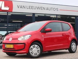 Rood Gebruikt 2012 VW up! Move Hatchback | € 3.248 (Eerlijke prijs)