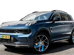Blauw Nieuw 2025 Lynk & Co 01 SUV | € 34.850 (Eerlijke prijs)