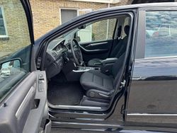 Zwart Gebruikt 2011 Mercedes B180 Business MPV | € 7.999 (Iets duurder)