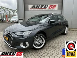 Zilver Gebruikt 2022 Audi A3 Sportback e-tron S-Line Sedan | € 22.995