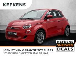 Rood Nieuw 2025 Fiat 500e Urban Hatchback | € 24.825 (Super prijs)