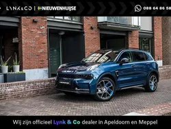 Blauw, metallic lak Gebruikt 2023 Lynk & Co 01 SUV | € 27.899 (Eerlijke prijs)