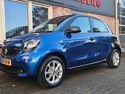 Blauw Gebruikt 2017 Smart ForFour Pure Hatchback | € 6.450 (Eerlijke prijs)