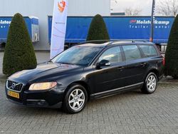 Zwart Gebruikt 2009 Volvo V70 Stationwagen | € 3.990 (Eerlijke prijs)