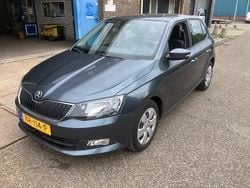 Grijs Gebruikt 2016 Skoda Fabia Hatchback | € 8.950 (Goede deal)