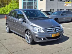 Grijs Gebruikt 2010 Mercedes B170 MPV | € 4.495 (Eerlijke prijs)