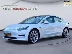 Wit Gebruikt 2019 Tesla Model 3 Performance Sedan | € 17.950 (Eerlijke prijs)