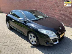 Zwart Gebruikt 2010 Renault Mégane Coupé Dynamique Coupé | € 3.450 (Eerlijke prijs)