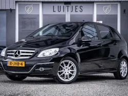Zwart Gebruikt 2009 Mercedes B200 MPV | € 4.900 (Eerlijke prijs)