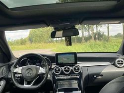 Zwart Gebruikt 2014 Mercedes C200 Prestige Sedan | € 18.240 (Goede deal)