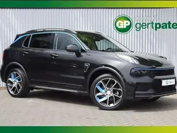 Zwart, metallic lak Gebruikt 2022 Lynk & Co 01 SUV | € 24.500 (Eerlijke prijs)