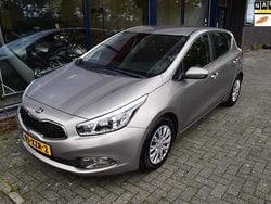 Grijs Gebruikt 2012 Kia Ceed Comfort Hatchback | € 9.950 (Eerlijke prijs)