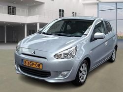 Grijs Gebruikt 2015 Mitsubishi Space Star Hatchback | € 4.995 (Goede deal)