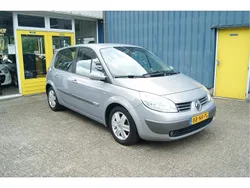 Beige Gebruikt 2004 Renault Scénic II Expression MPV | € 1.495