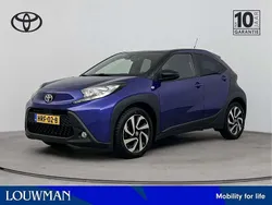 Blauw Gebruikt 2023 Toyota Aygo Limited Hatchback | € 18.445 (Iets duurder)