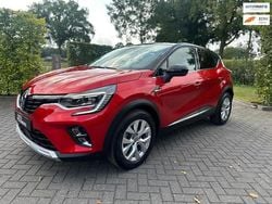 Rood Gebruikt 2021 Renault Captur Zen SUV | € 14.950 (Goede deal)