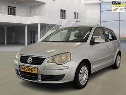 Grijs Gebruikt 2008 VW Polo Hatchback | € 2.450 (Eerlijke prijs)