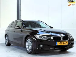 Zwart, metallic lak Gebruikt 2014 BMW 316 Executive Stationwagen | € 9.999 (Goede deal)