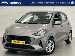 Grijs Gebruikt 2022 Hyundai i10 Comfort Hatchback | € 14.425 (Eerlijke prijs)